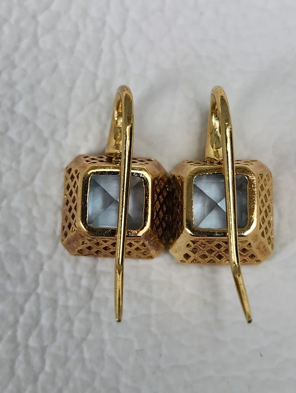$5,000 Ray Griffiths 18kt Gold Asscher Cut Blue Topaz Drop Earrings
